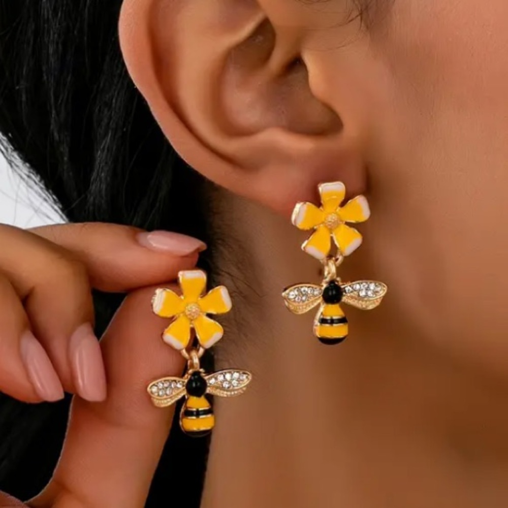 Bee & Yellow Flower Earrings